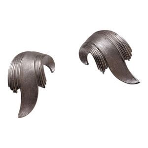 Pair Of Vintage Trifari Antiqued Silver Toned Clip On Earrings Swirl Wave Design